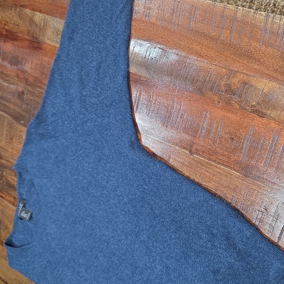 Tahari Super Soft Cashmere Navy Crewneck Sweater - Picture 3 of 6